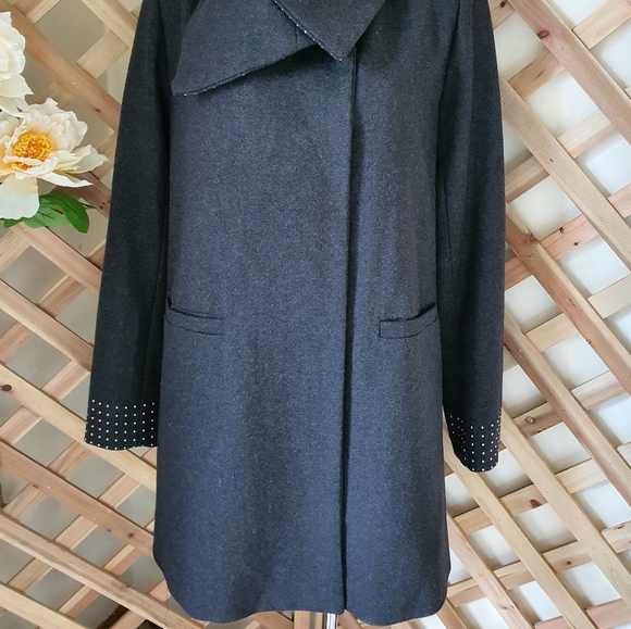 DECJUBA Studded Long Coat Jacket (60% Wool) - Picture 6 of 12